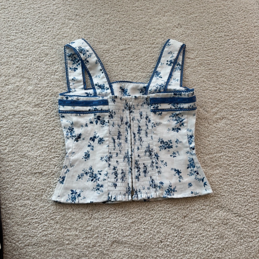 Reformation Top - Picture 2 of 3